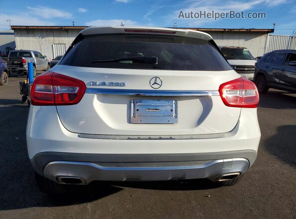 WDCTG4EB8JJ497668 2018 MERCEDES-BENZ GLA Белый Вид сзади