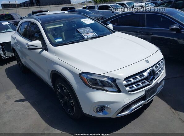 WDCTG4EBXKU009594 2019 MERCEDES-BENZ GLA 250 Белый Передняя правая четверть