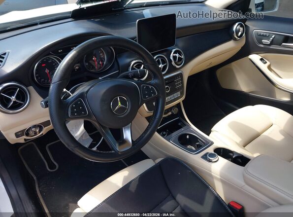 WDCTG4EBXKU009594 2019 MERCEDES-BENZ GLA 250 Белый 