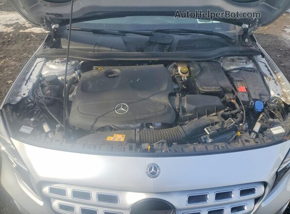 WDCTG4GB0LU026564 2020 MERCEDES-BENZ GLA Silver Widok komory silnika