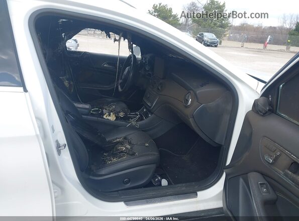 WDCTG4GB5LU025913 2020 MERCEDES-BENZ GLA 250 White Front interior view