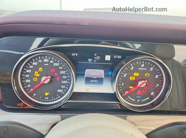 WDD2J5JB2KA033068 2019 MERCEDES-BENZ CLS-CLASS Черный Вид щитка приборов
