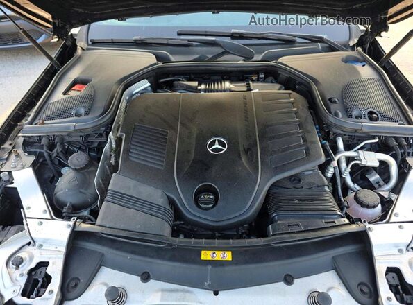 WDD2J5KB5KA017770 2019 MERCEDES-BENZ CLS-CLASS Black Вид салону спереду