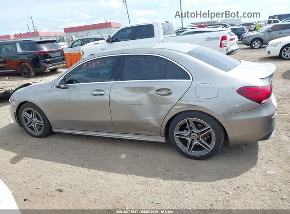 WDD3G4EB7KW024909 2019 MERCEDES-BENZ A 220 Tan Vista interior de 360 grados