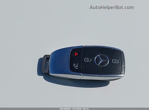 WDD3G4EB7KW028264 2019 MERCEDES-BENZ A 220 Черный Вид панели приборов