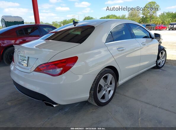 WDDSJ4EB2GN335416 2016 MERCEDES-BENZ CLA 250 White Trasero derecho