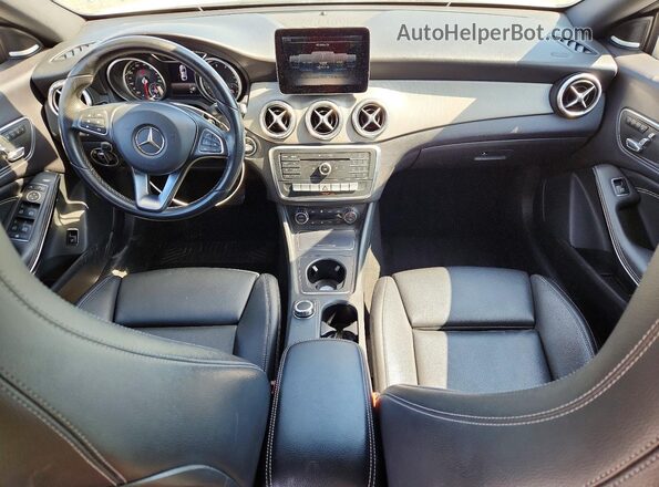 WDDSJ4EB3HN464055 2017 MERCEDES-BENZ CLA-CLASS White წინა პანელის ხედი
