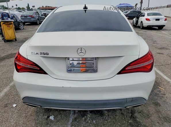 WDDSJ4EB4HN472598 2017 MERCEDES-BENZ CLA-CLASS Белый Вид сзади