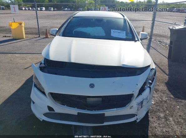 WDDSJ4EB4JN614017 2018 MERCEDES-BENZ CLA 250 White Instrument cluster view