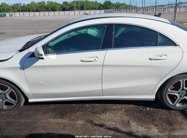 WDDSJ4EB4JN614017 2018 MERCEDES-BENZ CLA 250 White 360 interior view