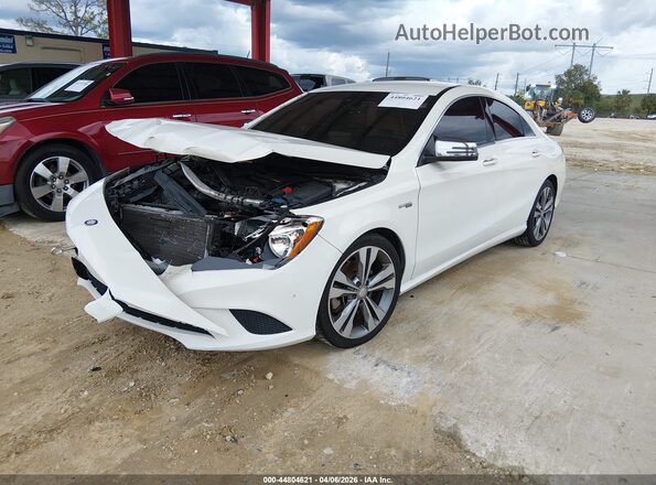 WDDSJ4EB6GN371027 2016 MERCEDES-BENZ CLA 250 White Vista tres cuartos delantera izquierda