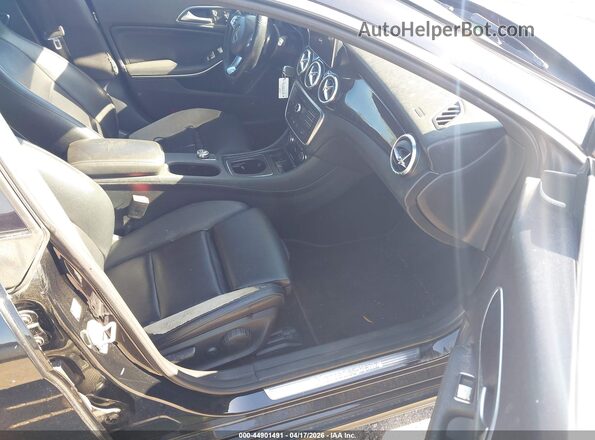 WDDSJ4EBXGN370642 2016 MERCEDES-BENZ CLA 250 Black Սալոնի դիմացի տեսք