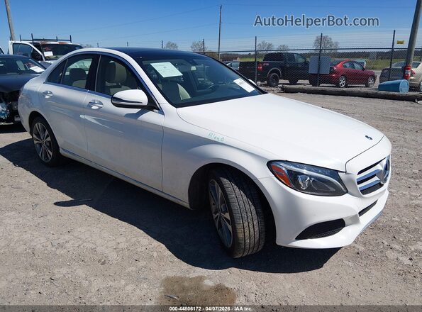 WDDWF4KB4JR319550 2018 MERCEDES-BENZ C-CLASS Белый Передняя правая четверть