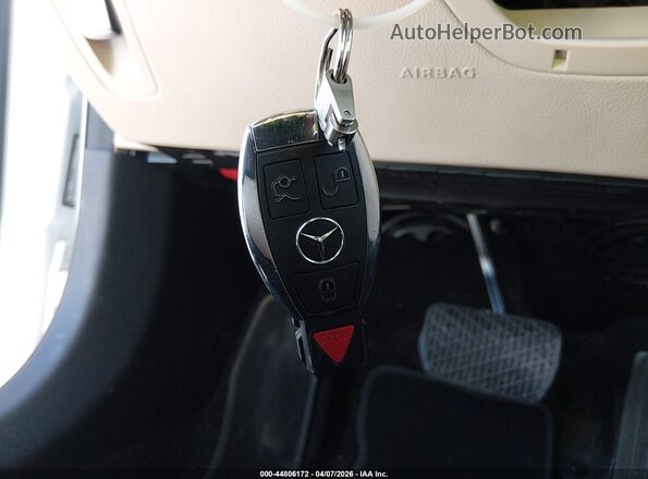 WDDWF4KB4JR319550 2018 MERCEDES-BENZ C-CLASS Белый Вид панели приборов