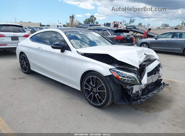 WDDWJ8DB5KF833445 2019 MERCEDES-BENZ C-CLASS Белый Передняя правая четверть