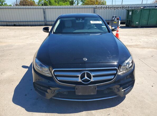 WDDZF4JB0JA368015 2018 MERCEDES-BENZ E Черный Вид спереди