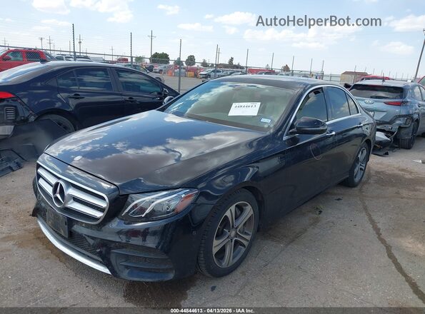 WDDZF4JB1HA083589 2017 MERCEDES-BENZ E-CLASS Черный Передняя левая четверть