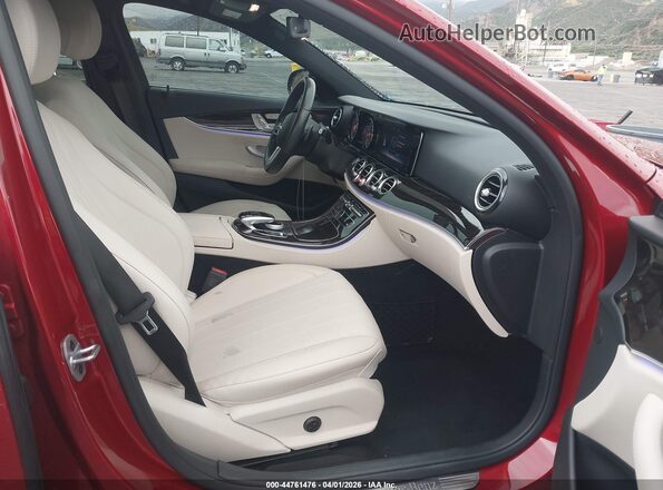 WDDZF4JB2KA608070 2019 MERCEDES-BENZ E-CLASS Red Front interior view