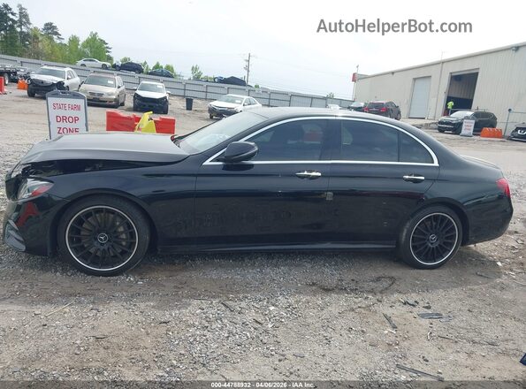 WDDZF4JB4HA038629 2017 MERCEDES-BENZ E-CLASS Black Панорамний вид салону 360°
