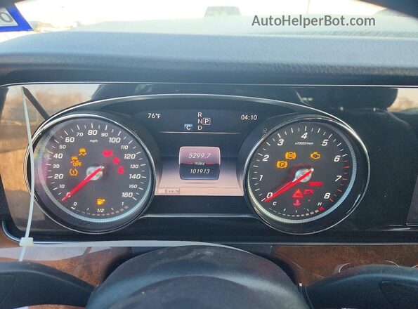 WDDZF4JB5KA563450 2019 MERCEDES-BENZ E Черный Вид щитка приборов