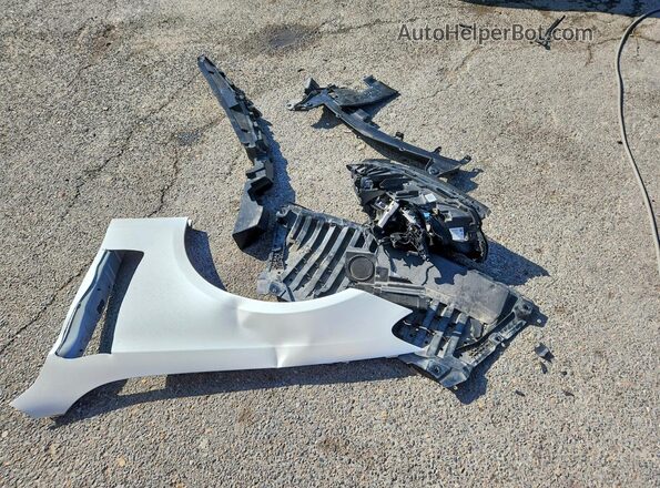 WDDZF4JB6KA653142 2019 MERCEDES-BENZ E Белый Вид подкапотного пространства