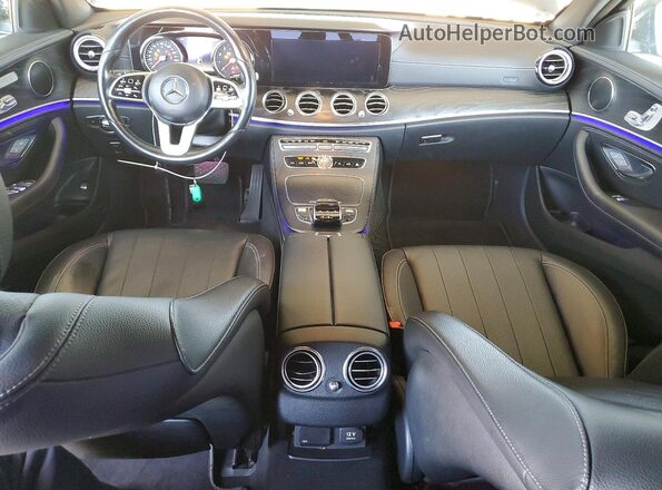 WDDZF4KB1KA657002 2019 MERCEDES-BENZ E Черный Вид панели приборов
