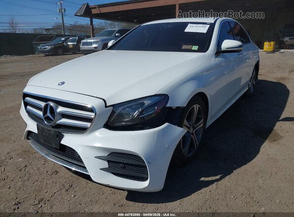 WDDZF4KB2HA112421 2017 MERCEDES-BENZ E-CLASS Белый Вид спереди