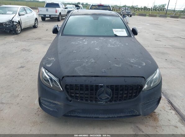 WDDZF4KB2HA144673 2017 MERCEDES-BENZ E-CLASS Черный Вид панели приборов