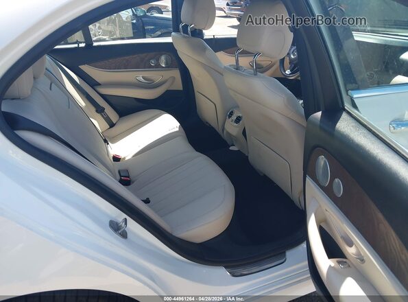 WDDZF4KB3HA018287 2017 MERCEDES-BENZ E-CLASS Белый Вид наклейки с VIN-кодом