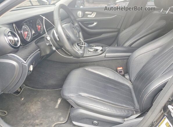 WDDZF4KB6JA365862 2018 MERCEDES-BENZ E Черный Вид салона спереди