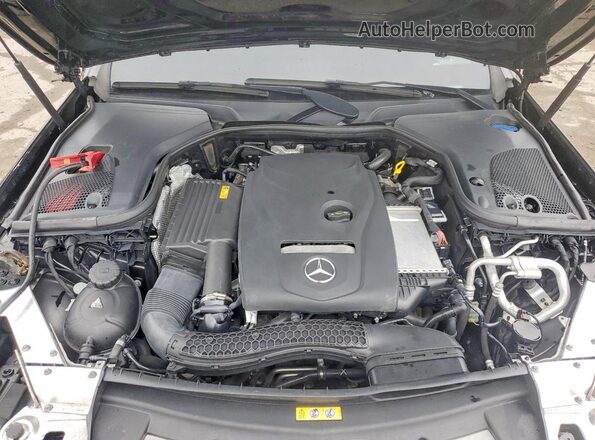 WDDZF4KB6JA365862 2018 MERCEDES-BENZ E Черный Вид задней части салона