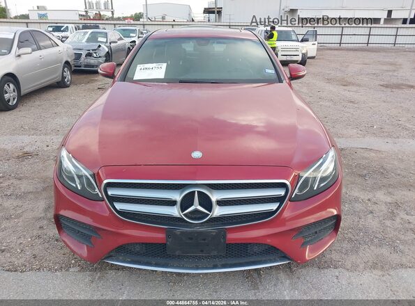 WDDZF4KB7HA199703 2017 MERCEDES-BENZ E-CLASS Бордовый Вид задней части салона