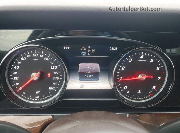 WDDZH6JB2KA525969 2019 MERCEDES-BENZ E White Widok zestawu wskaźników