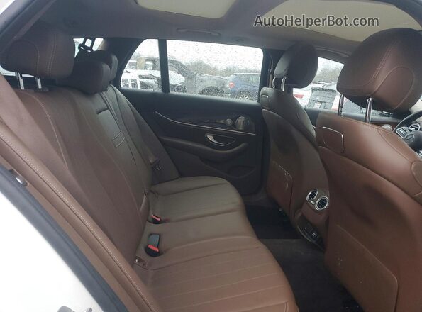 WDDZH6JB2KA525969 2019 MERCEDES-BENZ E White Widok tylnych siedzeń