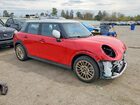 2025 Mini Cooper S Красный vin: WMW53GD07S2X52458