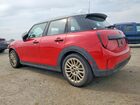 2025 Mini Cooper S Красный vin: WMW53GD07S2X52458