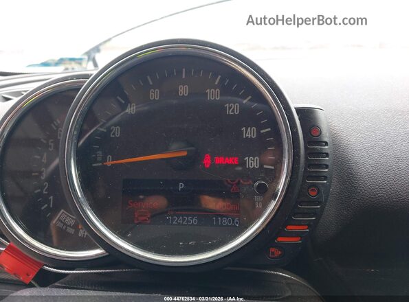 WMWLU1C5XH2C41580 2017 MINI CLUBMAN Синий Вид задних сидений