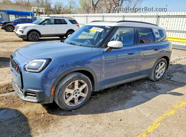 WMZ23GA08T7U06000 2026 MINI COUNTRYMAN Blue Առջևի ձախ երեք քառորդ տեսարան