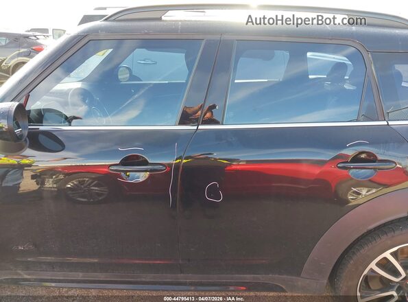 WMZ33BS06P3P42652 2023 MINI COUNTRYMAN Черный Панорамный вид салона 360°