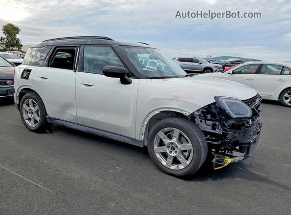 WMZ53GA09S7R41803 2025 MINI COUNTRYMAN Белый Передняя правая четверть