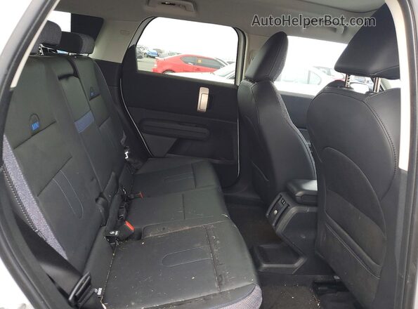 WMZ53GA09S7R41803 2025 MINI COUNTRYMAN Белый Вид задних сидений