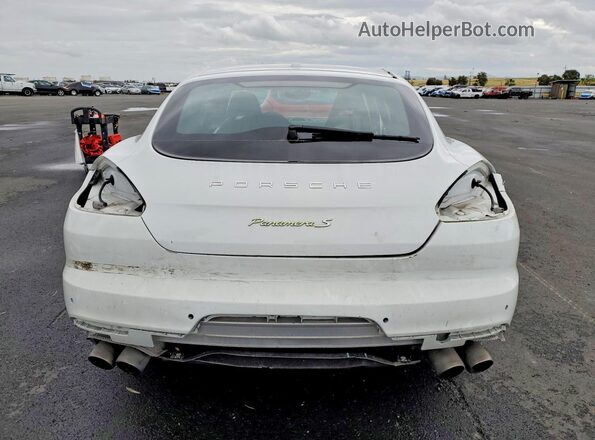 WP0AD2A74GL041045 2016 PORSCHE PANAMERA White Widok z tyłu
