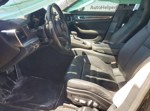 WP0CF2A74ML197133 2021 PORSCHE PANAMERA Черный Вид салона спереди