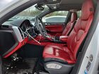 2017 Porsche Cayenne Белый vin: WP1AA2A25HKA90144