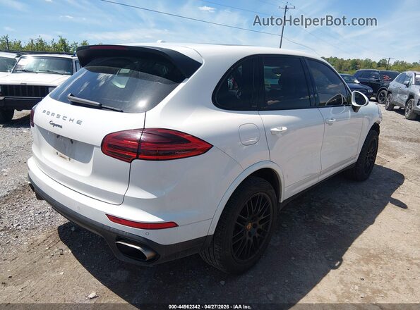 WP1AA2A26HKA91061 2017 PORSCHE CAYENNE White უკანა მარჯვენა