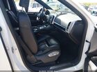 2017 Porsche Cayenne Platinum Edition White vin: WP1AA2A26HKA91061 2017 Porsche Cayenne Platinum Edition White vin: WP1AA2A26HKA91061