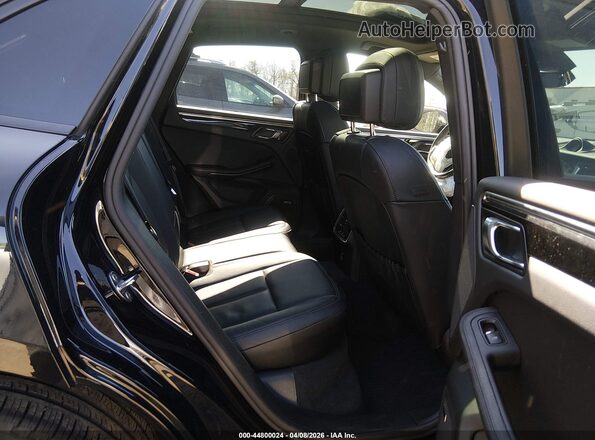 WP1AA2A57RLB00971 2024 PORSCHE MACAN Черный Вид наклейки с VIN-кодом