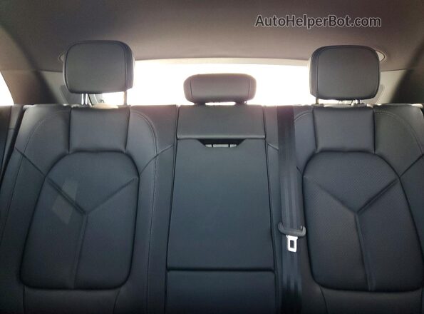 WP1AA2A59TLB00364 2026 PORSCHE MACAN Серый Вид задних сидений