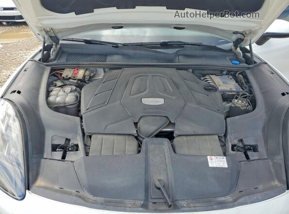 WP1AA2AY3LDA08266 2020 PORSCHE CAYENNE White Vista del compartimento del motor
