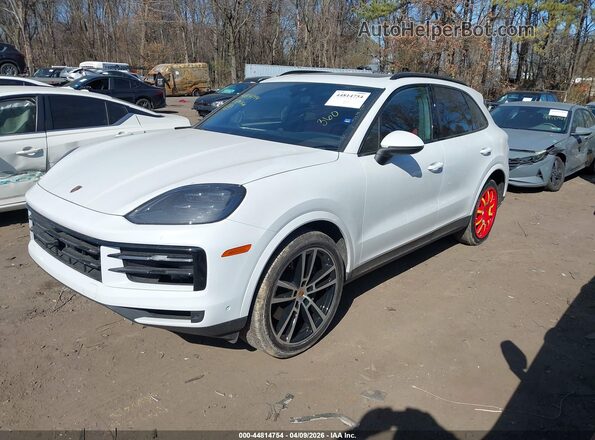 WP1AA2AY3RDA10740 2024 PORSCHE CAYENNE Белый Вид спереди